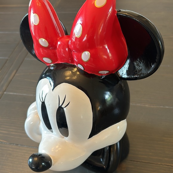 Minnie Mouse Piggy Bank FAB NY Walt Disney . Super cute!! - Picture 2 of 9